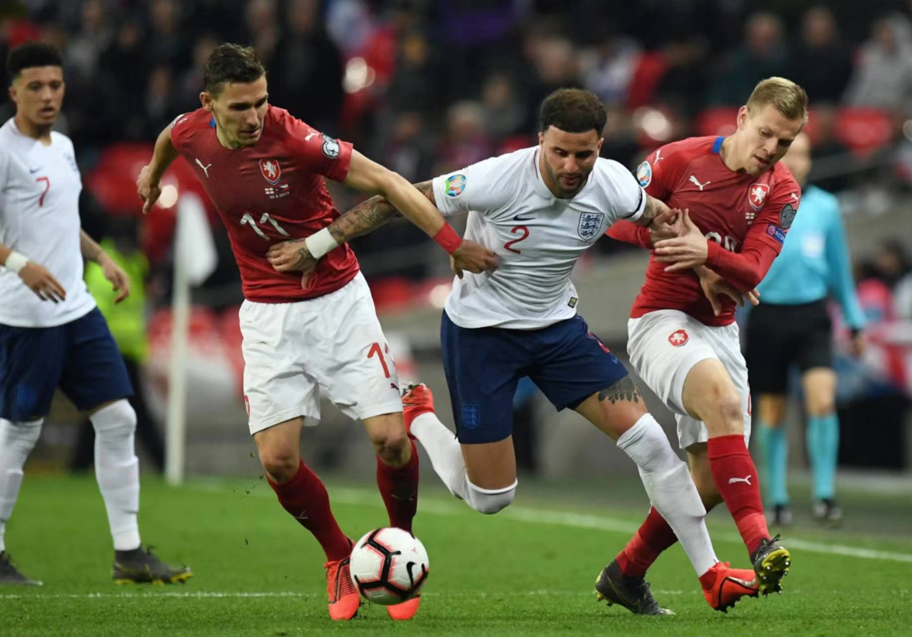 关于斯洛伐克队意外力压强敌晋级欧国联半决赛的信息