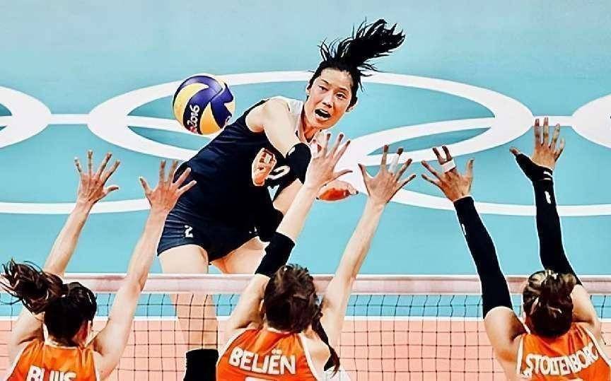 惊喜不断！排球明星朱婷强势回归赛场的简单介绍