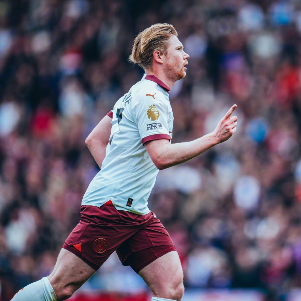 德布劳内在切尔西比赛中重要助攻，险胜引发热议！赛场气氛高涨的简单介绍